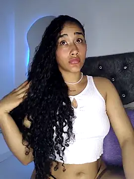 Snapshot of jaderossxx chatting on February 9, 2026, 2:04 pm jaderossxx online show from February 9, 2026, 2:04 pm