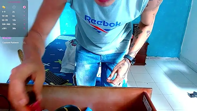 bray hotboy777 online show from March 15, 2025, 2:45 pm