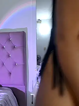 MarianaByanchi online show from April 26, 2026, 3:04 am