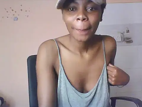 Snapshot of sweetanabella4 chatting on November 15, 2025, 12:53 pm sweetanabella4 online show from November 15, 2025, 12:53 pm