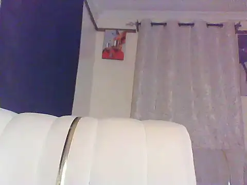 Snapshot of sweetanabella4 chatting on June 18, 2026, 7:18 am sweetanabella4 online show from June 18, 2026, 7:18 am
