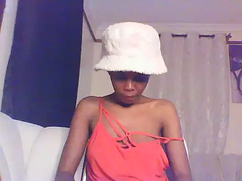 Snapshot of sweetanabella4 chatting on March 21, 2026, 5:28 pm sweetanabella4 online show from March 21, 2026, 5:28 pm