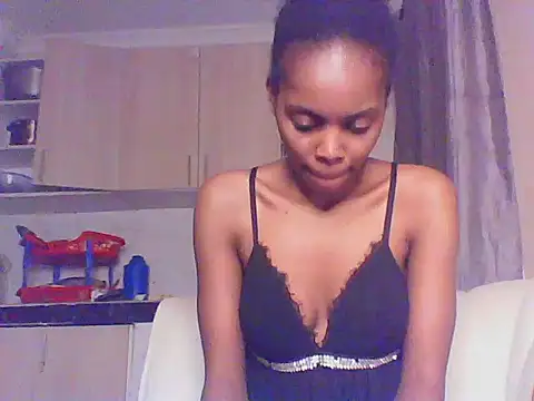 Snapshot of sweetanabella4 chatting on July 26, 2026, 10:27 pm sweetanabella4 online show from July 26, 2026, 10:27 pm