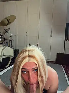 FoxyandTed online show from May 12, 2026, 3:07 pm