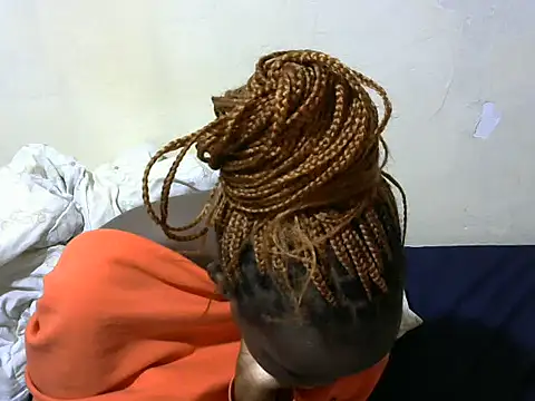 Snapshot of Thicky_kyla chatting on March 14, 2026, 12:49 am Thicky kyla online show from March 14, 2026, 12:49 am