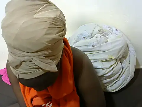 Thicky kyla online show from November 25, 2025, 7:30 am