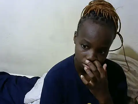 Snapshot of Thicky_kyla chatting on March 8, 2026, 3:37 pm Thicky kyla online show from March 8, 2026, 3:37 pm