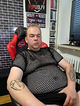 PupW0lfy online show from December 2, 2024, 3:20 pm