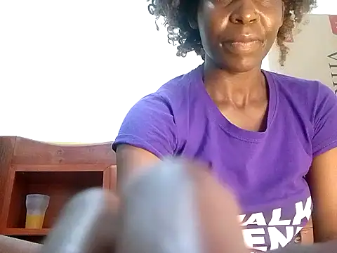 Claris2 online show from October 2, 2025, 7:34 am