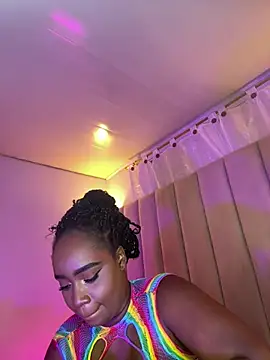 Britanymooree online show from March 16, 2026, 8:11 pm