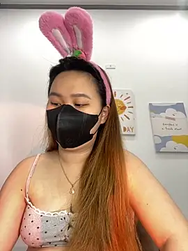 Odette68 online show from October 17, 2025, 6:39 am