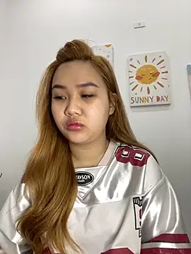 Snapshot of Odette68 chatting on February 13, 2026, 1:16 am Odette68 online show from February 13, 2026, 1:16 am