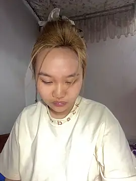 Odette68 online show from April 23, 2026, 12:50 am
