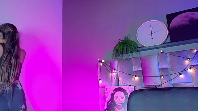 AmbarHills 1 online show from February 17, 2026, 11:40 am