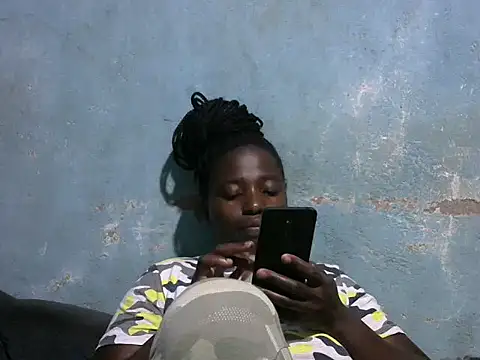 sweet gal01 online show from October 8, 2025, 7:03 pm