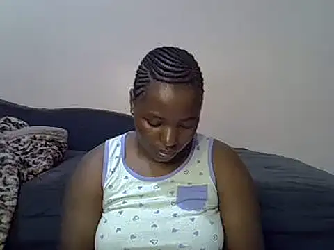 sweet gal01 online show from February 28, 2025, 9:55 pm