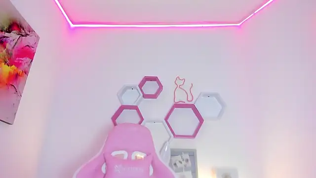  Ameliie online show from February 3, 2025, 10:00 pm