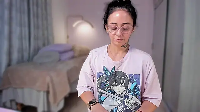 Aleja24Evans online show from February 24, 2026, 1:06 am