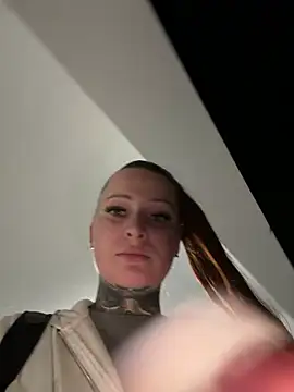 Inked lorena online show from December 22, 2025, 7:03 pm