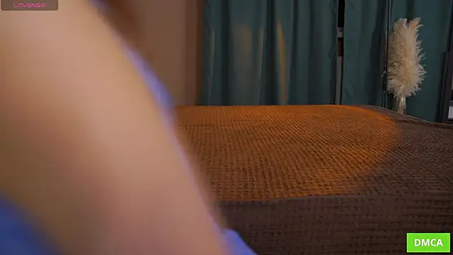 FairyFlutter online show from February 26, 2025, 6:26 pm