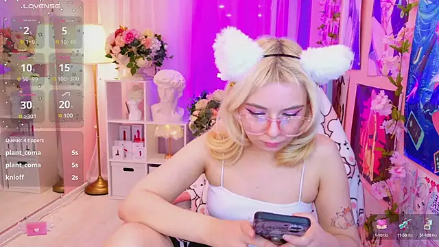 Coconut Mia online show from February 23, 2025, 5:01 am