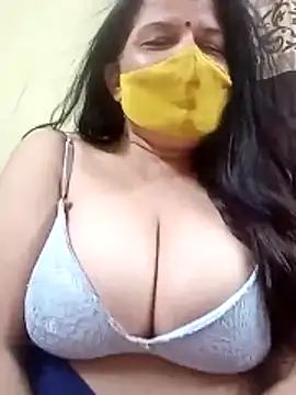 Snapshot of IndianAngle chatting on June 18, 2026, 5:29 pm IndianAngle online show from June 18, 2026, 5:29 pm
