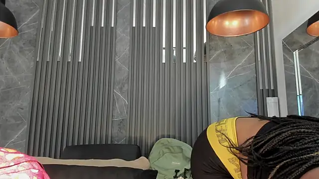 SaraiEvans online show from September 11, 2025, 3:17 am