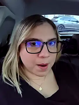 Snapshot of MissMaria chatting on March 13, 2026, 9:09 pm MissMaria online show from March 13, 2026, 9:09 pm