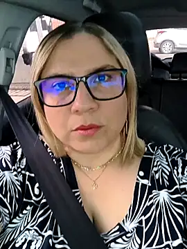 Snapshot of MissMaria chatting on February 9, 2026, 6:39 pm MissMaria online show from February 9, 2026, 6:39 pm