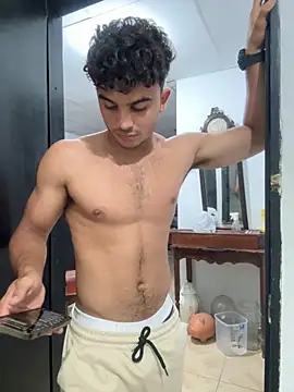 Snapshot of Mentriplex chatting on October 19, 2025, 1:30 am Mentriplex online show from October 19, 2025, 1:30 am