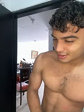 Snapshot of Mentriplex chatting on October 23, 2025, 9:02 pm Mentriplex online show from October 23, 2025, 9:02 pm