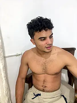 Snapshot of Mentriplex chatting on January 9, 2026, 2:29 am Mentriplex online show from January 9, 2026, 2:29 am