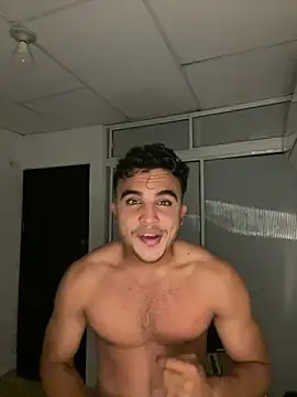 Snapshot of Mentriplex chatting on January 14, 2026, 3:10 am Mentriplex online show from January 14, 2026, 3:10 am