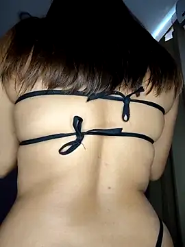  maiahairy  online show from January 5, 2026, 7:06 pm