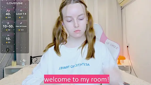 Wild  flowers online show from October 5, 2025, 2:19 pm