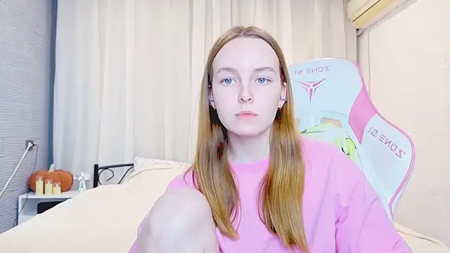 Wild  flowers online show from November 22, 2025, 8:08 pm