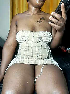 Snapshot of Hugemassivebootie chatting on March 21, 2026, 5:52 am Hugemassivebootie online show from March 21, 2026, 5:52 am