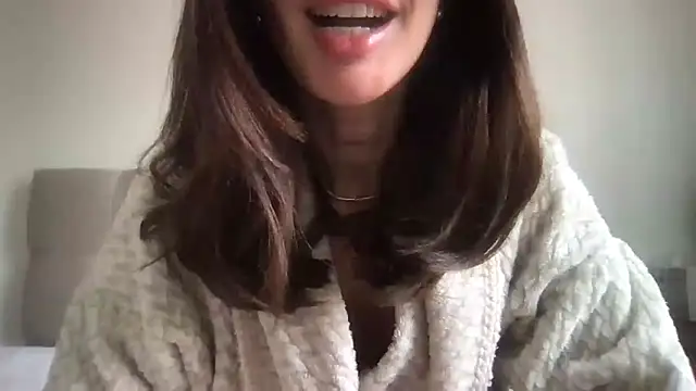 paolajonez online show from September 14, 2025, 12:16 pm