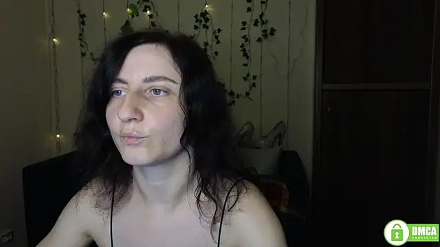 Muse kitty jenia online show from October 11, 2025, 11:22 am