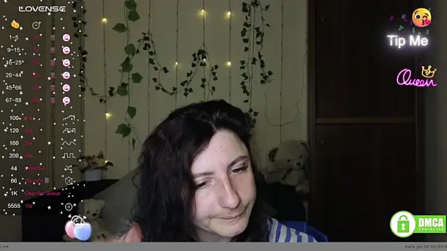 Snapshot of Muse_kitty_jenia chatting on June 17, 2026, 5:29 am Muse kitty jenia online show from June 17, 2026, 5:29 am