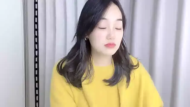 cloud8822 online show from November 9, 2025, 2:10 pm