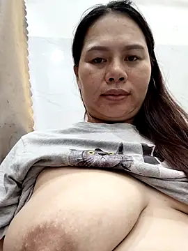 Baby-ladyass20 online show from August 9, 2026, 3:23 am