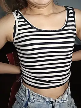 Snapshot of Girl20sexy chatting on June 27, 2026, 6:58 pm Girl20sexy online show from June 27, 2026, 6:58 pm