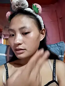 trieungoclnt online show from October 3, 2025, 4:41 pm