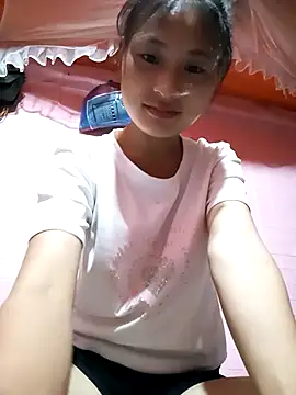 trieungoclnt online show from September 9, 2025, 8:13 am