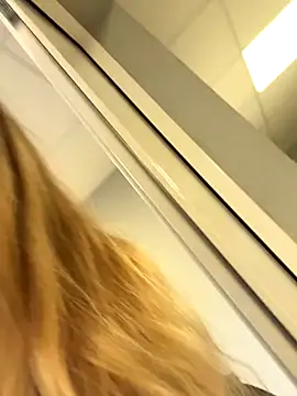 enjoy my beauty online show from November 2, 2025, 8:52 am