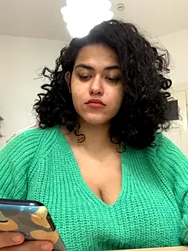 Curvydesifromgermany online show from September 29, 2025, 12:22 pm