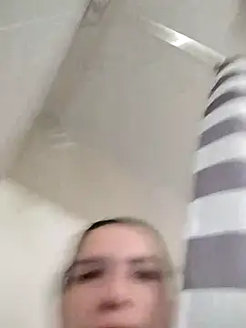 Willow8934 online show from January 29, 2025, 3:47 pm