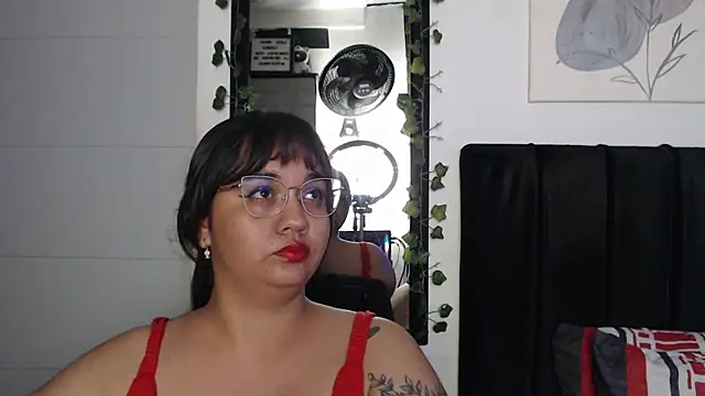 Snapshot of Alezapark chatting on July 23, 2026, 3:04 am Alezapark online show from July 23, 2026, 3:04 am