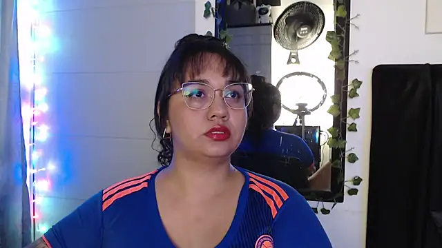 Snapshot of Alezapark chatting on June 20, 2026, 1:16 pm Alezapark online show from June 20, 2026, 1:16 pm